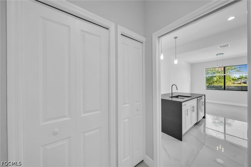 2504 Sw 32nd Street - Photo 12