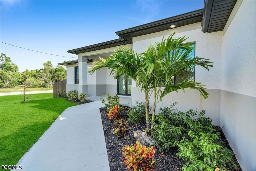 2504 Sw 32nd Street - Photo 3