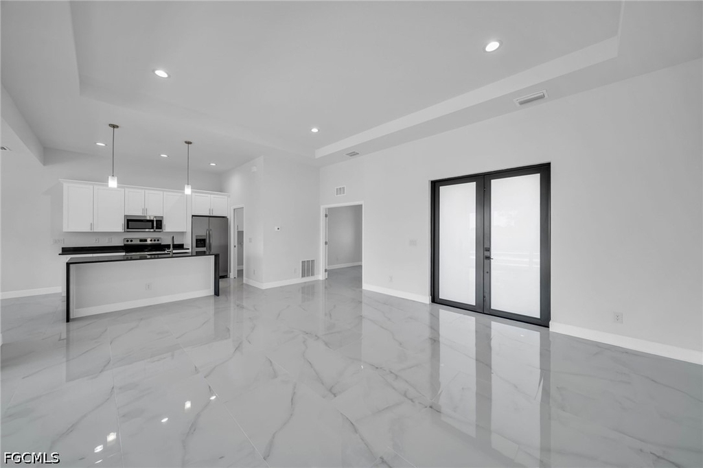 2504 Sw 32nd Street - Photo 5
