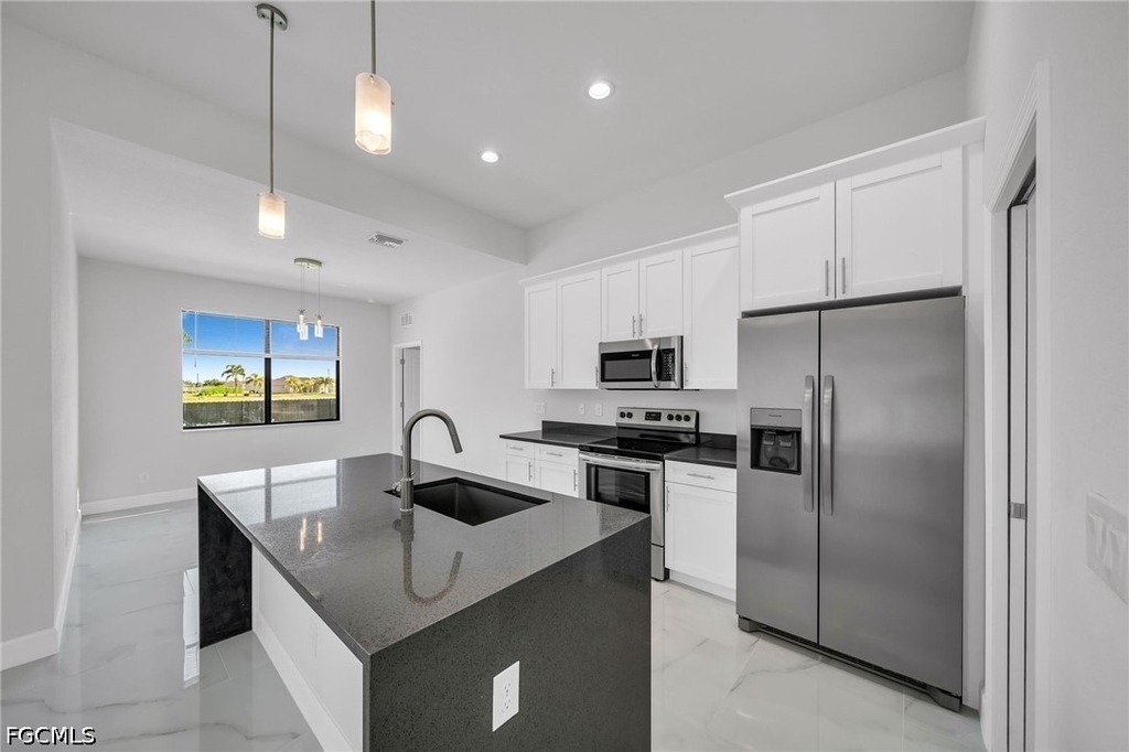 2504 Sw 32nd Street - Photo 8