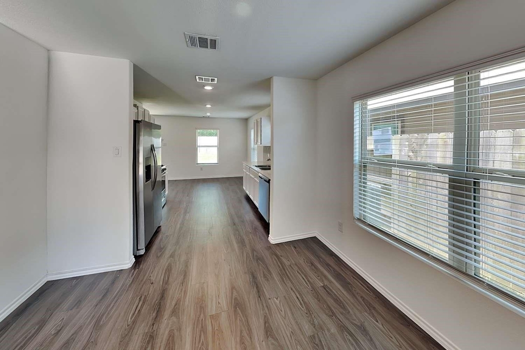 18824 Orvieto Court - Photo 3