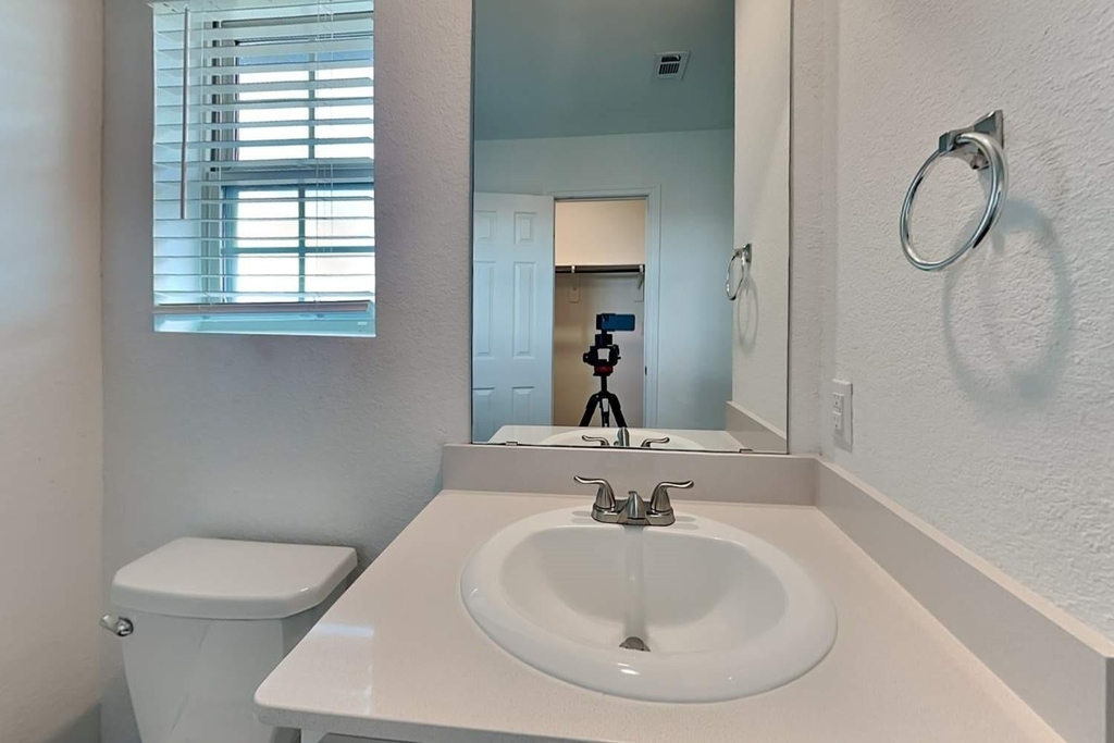 18824 Orvieto Court - Photo 8