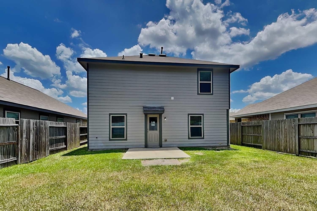 18824 Orvieto Court - Photo 12
