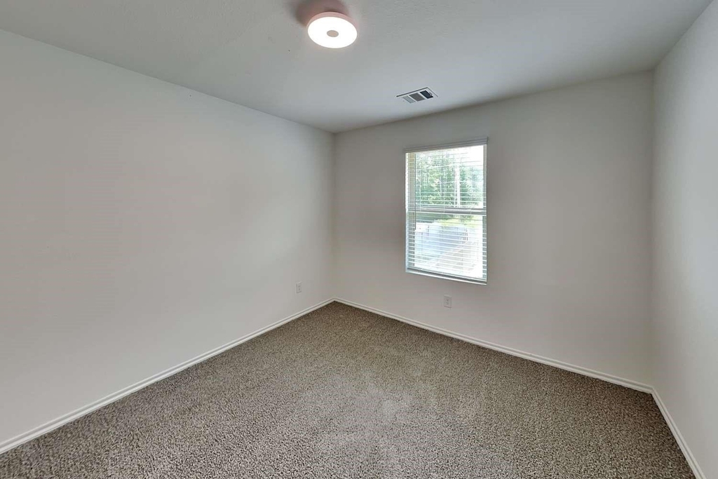18824 Orvieto Court - Photo 9