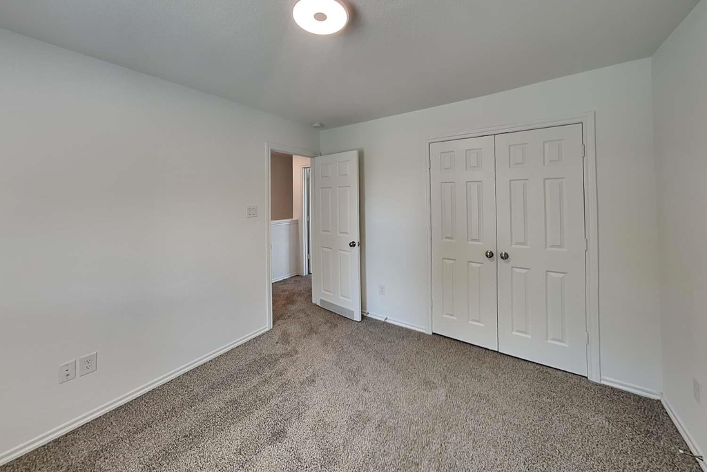 18824 Orvieto Court - Photo 10