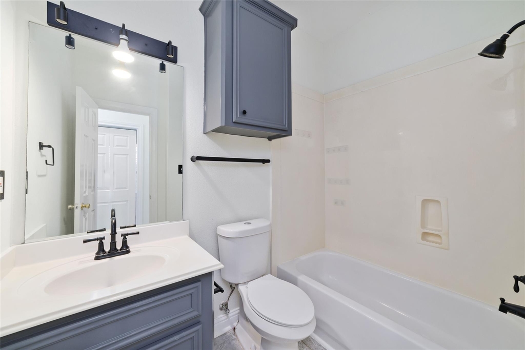 1408 S Friendswood Drive - Photo 12