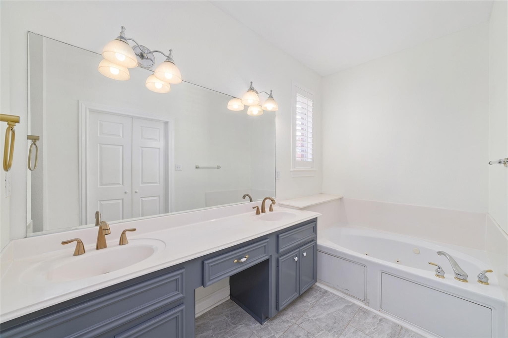 1408 S Friendswood Drive - Photo 16