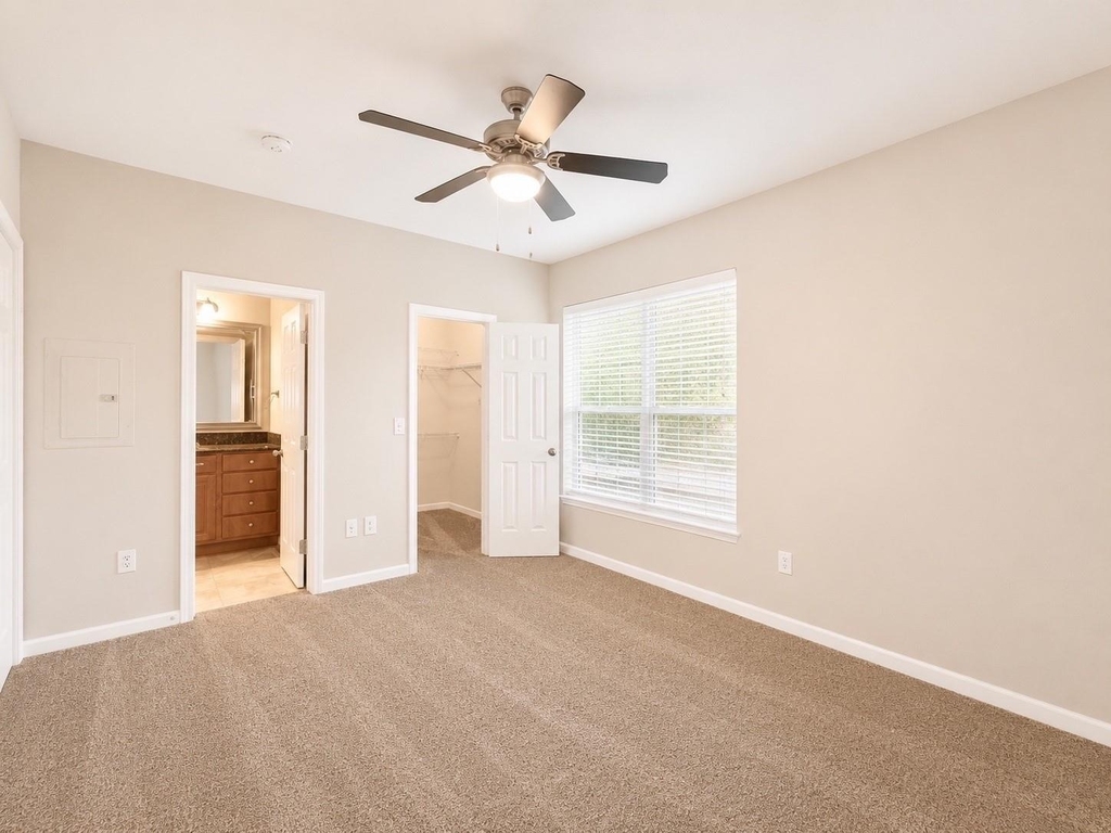 702 Hadley Street - Photo 6