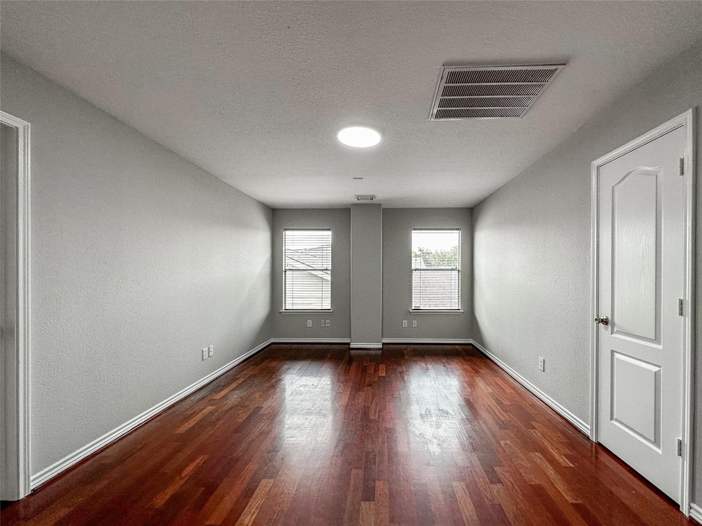 5739 Westminster Village Dr - Photo 28