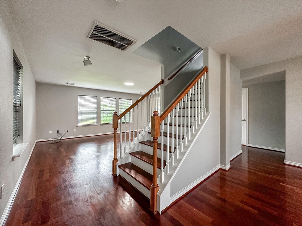 5739 Westminster Village Dr - Photo 7