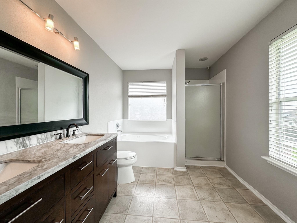 5739 Westminster Village Dr - Photo 39