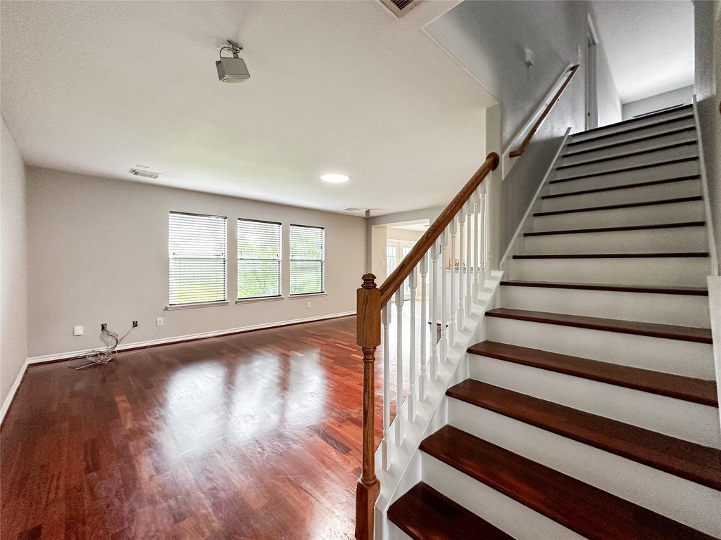 5739 Westminster Village Dr - Photo 8