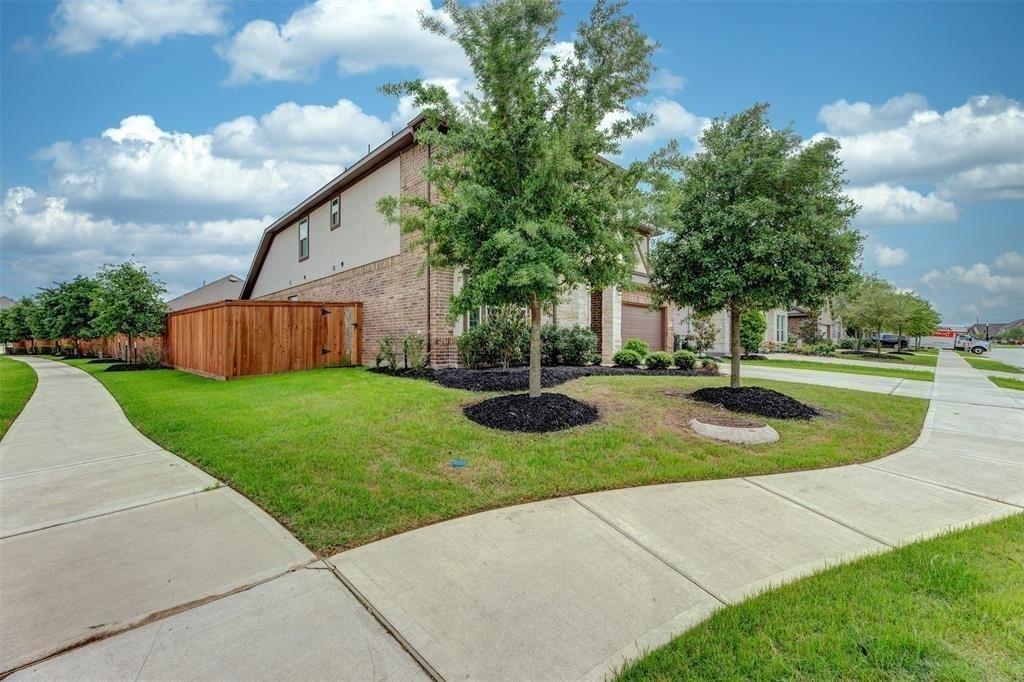 11730 Twin Creeks Hill Drive - Photo 24