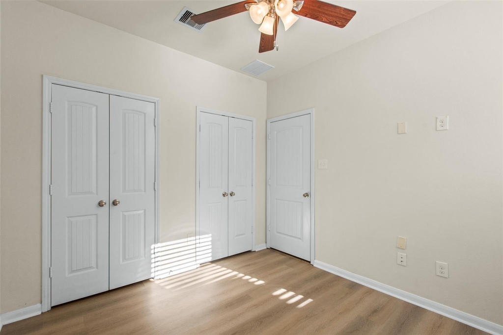 9430 Harmony Lake Lane - Photo 8