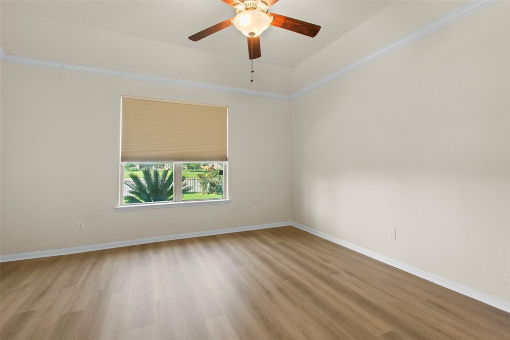 9430 Harmony Lake Lane - Photo 14