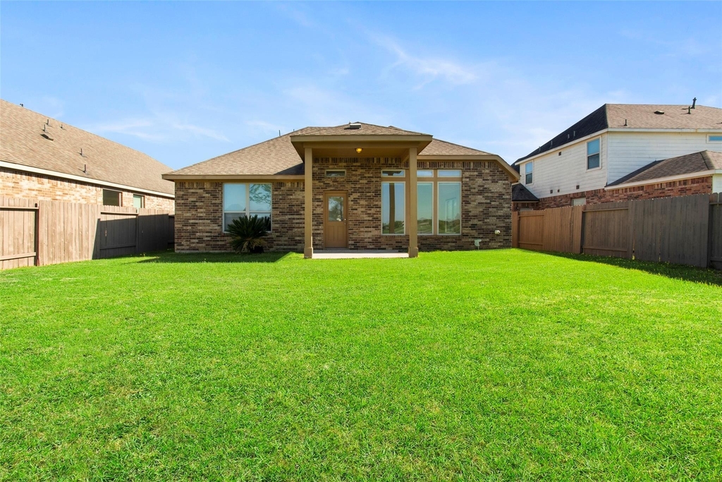 9430 Harmony Lake Lane - Photo 22