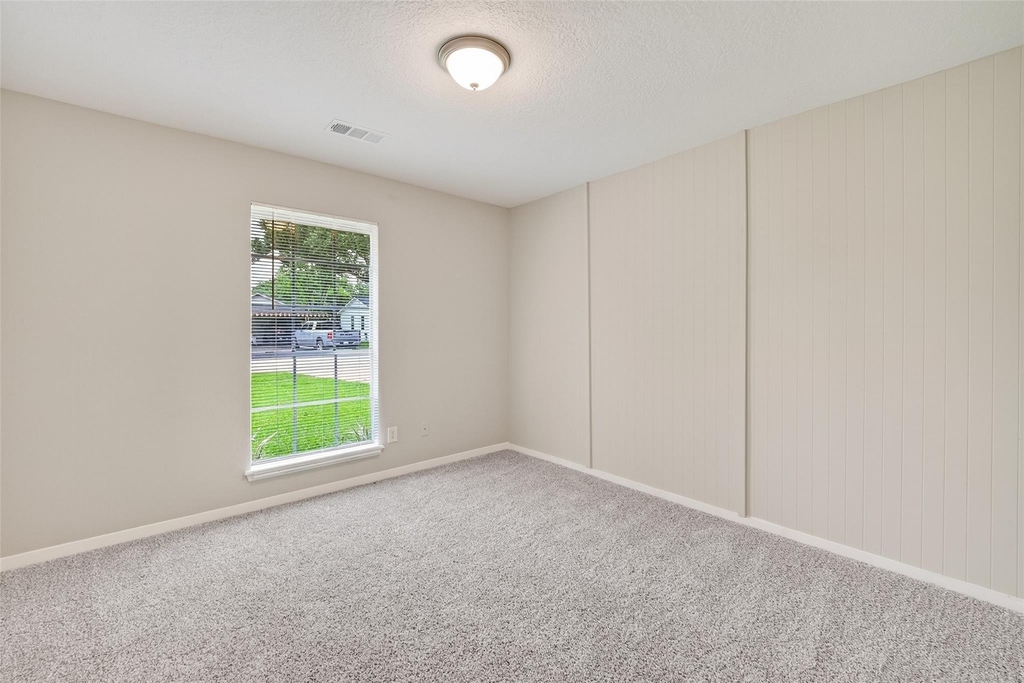 7429 Elbridge Lane - Photo 21
