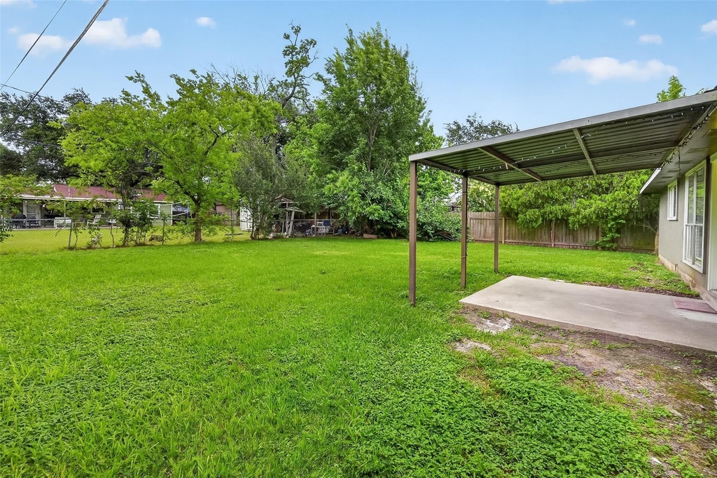 7429 Elbridge Lane - Photo 39