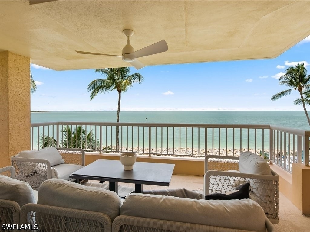 990 Cape Marco Drive - Photo 1