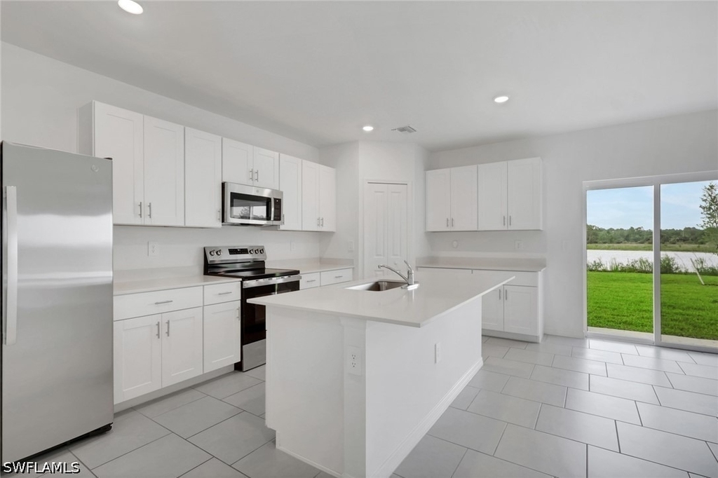 19550 Fairhill Court - Photo 10