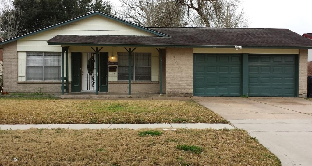 3931 Rosebud Drive - Photo 3