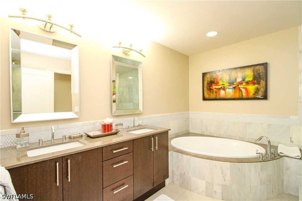 9123 Strada Place - Photo 42