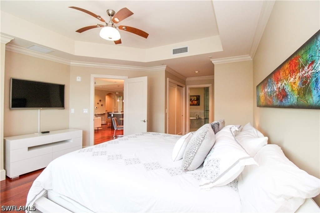 9123 Strada Place - Photo 36