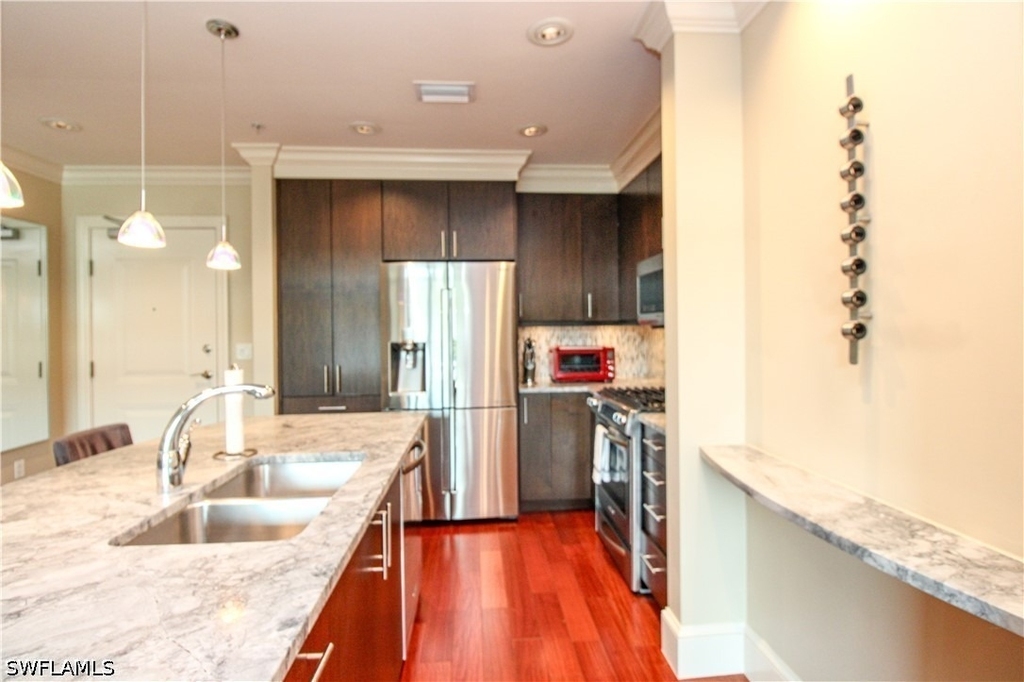 9123 Strada Place - Photo 27