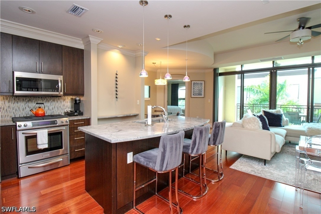 9123 Strada Place - Photo 24