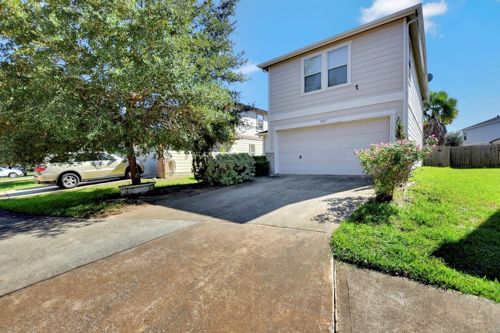 18231 Valebluff Lane - Photo 0