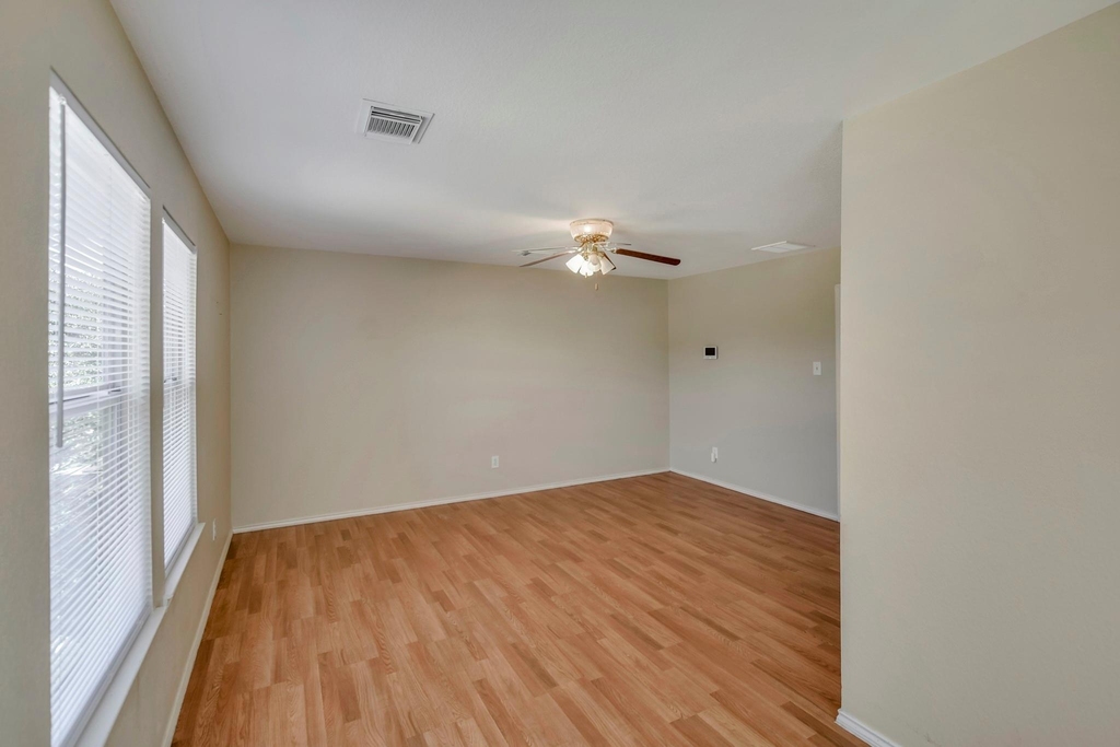 18231 Valebluff Lane - Photo 22