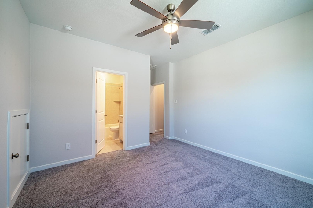 4706 Llano Loop - Photo 30