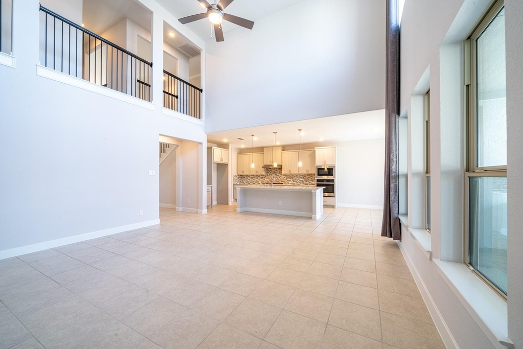 4706 Llano Loop - Photo 14
