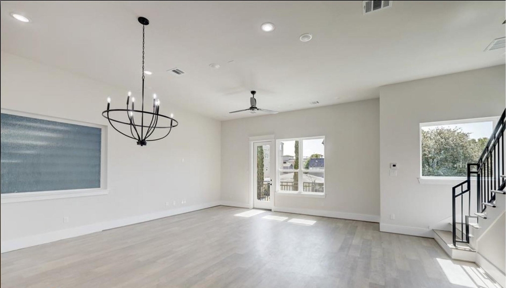 6730 Peerless Street - Photo 3