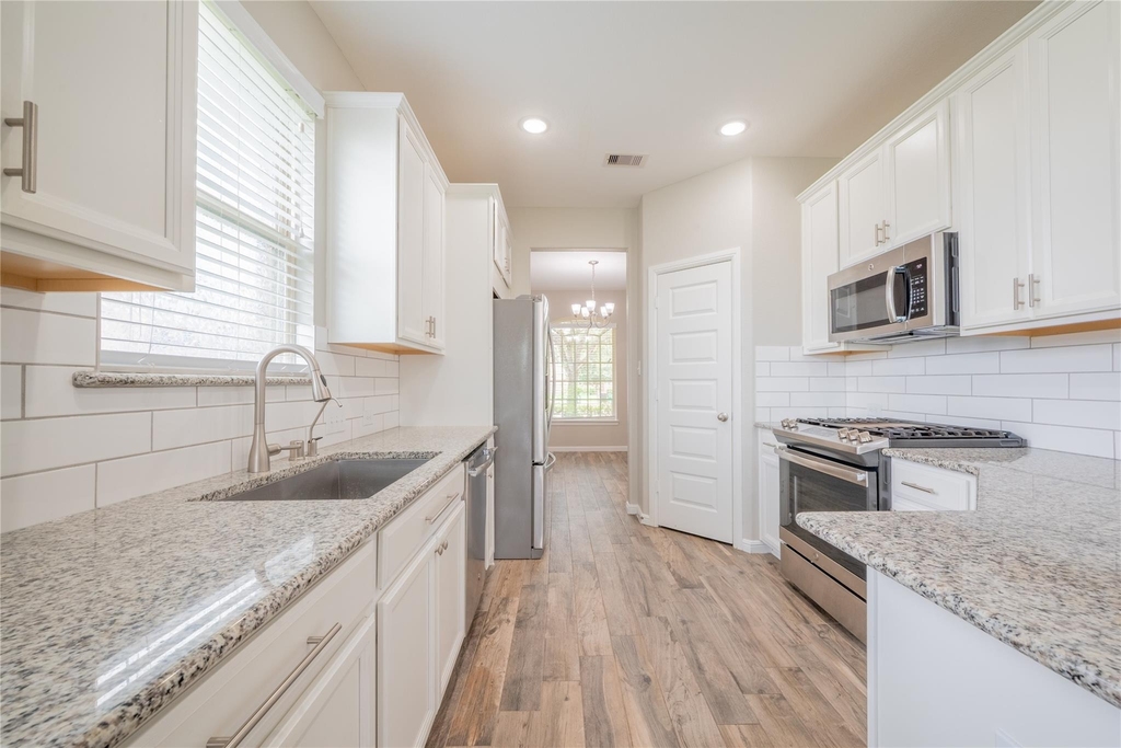 8627 Marble Terrace Court - Photo 11