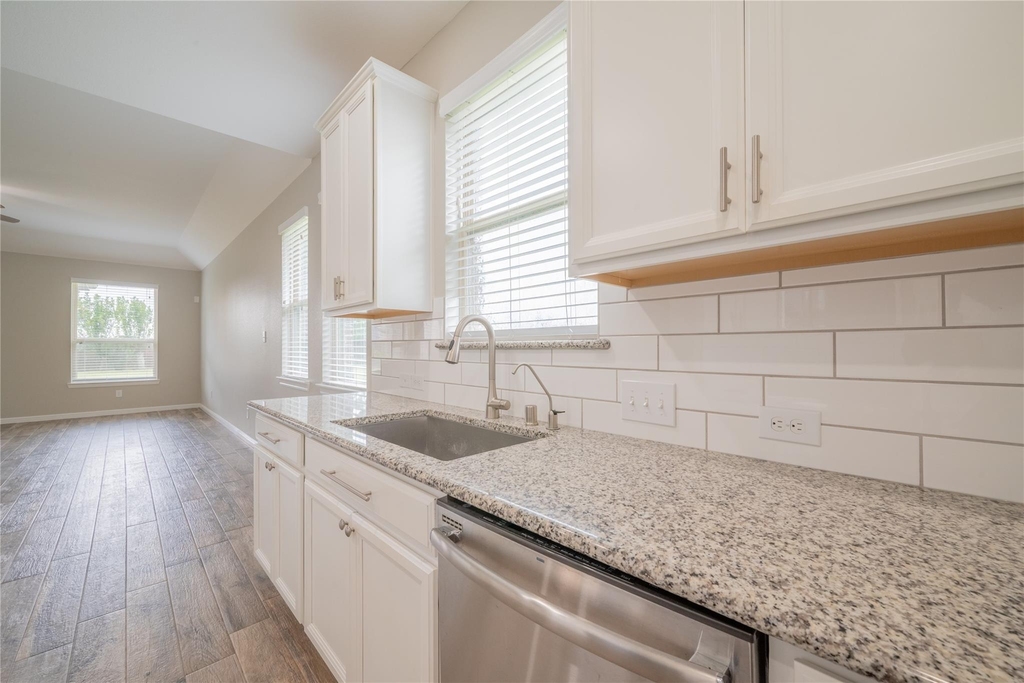 8627 Marble Terrace Court - Photo 10