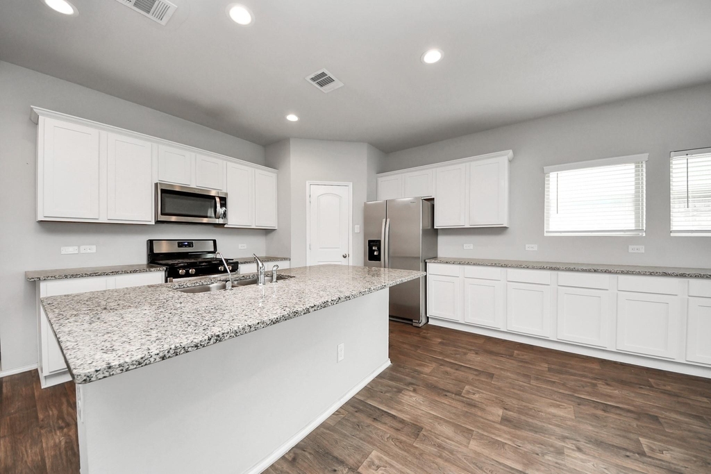 4406 Andorno Drive - Photo 5