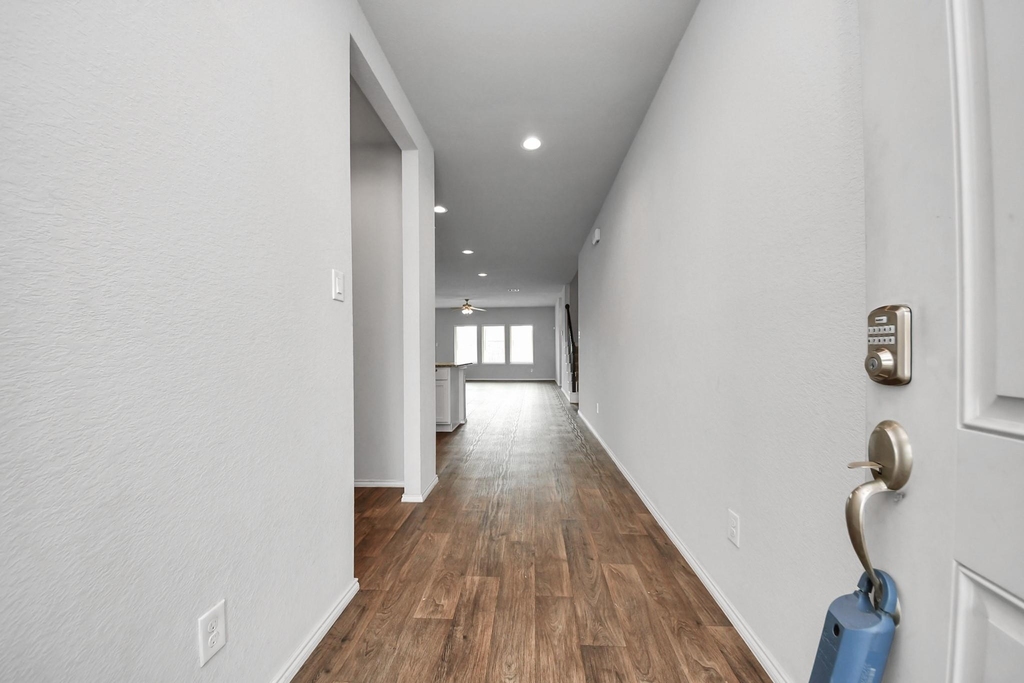 4406 Andorno Drive - Photo 14