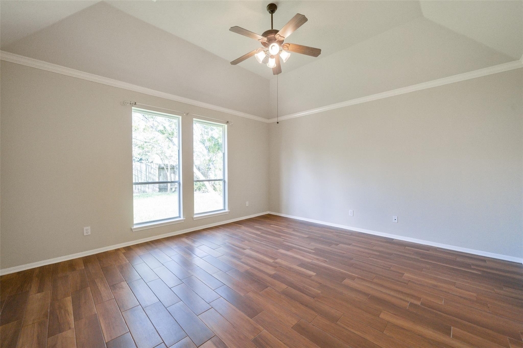 8811 Sun Haven Lane - Photo 15