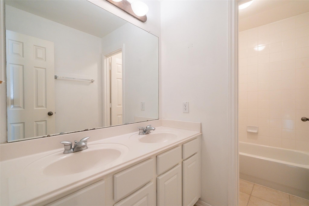 8811 Sun Haven Lane - Photo 26