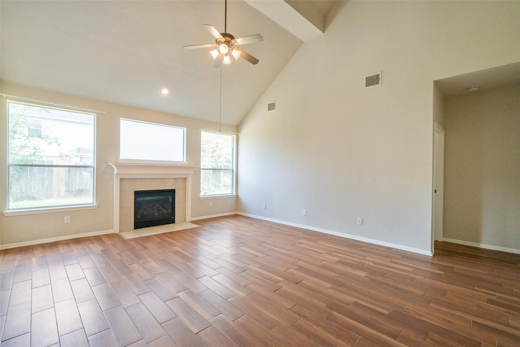 8811 Sun Haven Lane - Photo 12