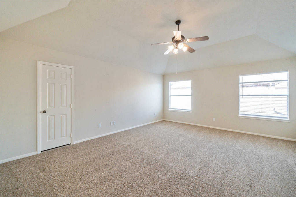 8811 Sun Haven Lane - Photo 22