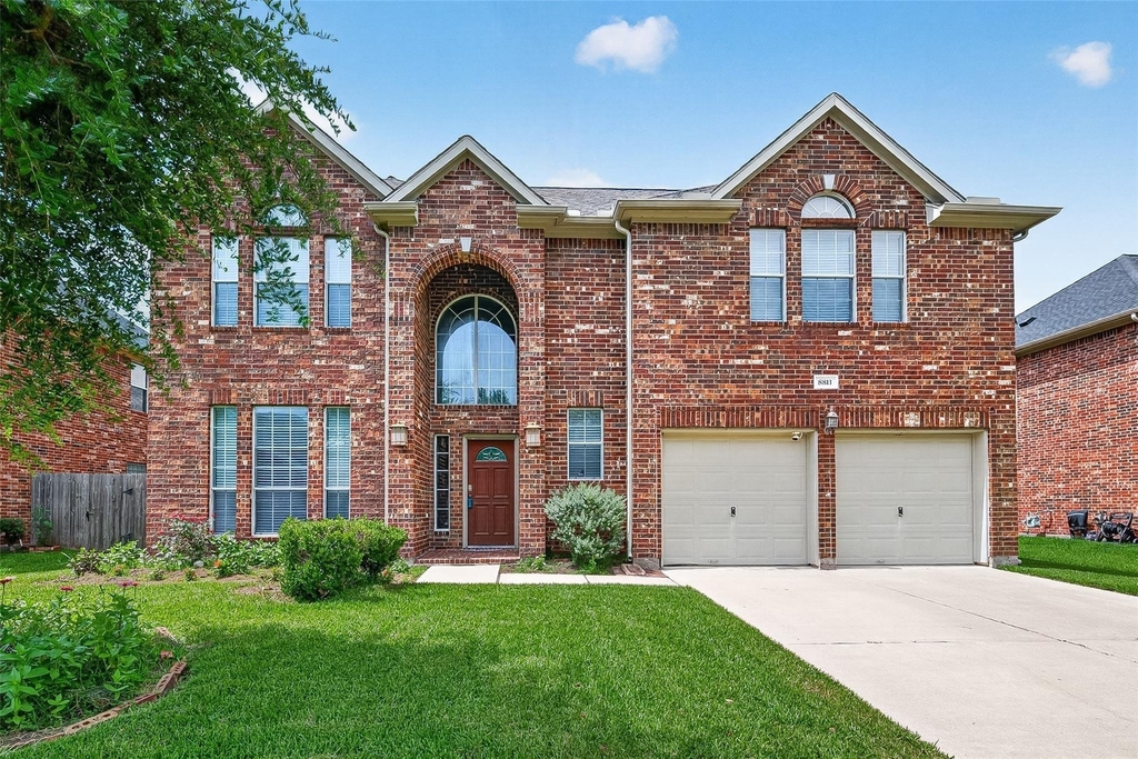 8811 Sun Haven Lane - Photo 0