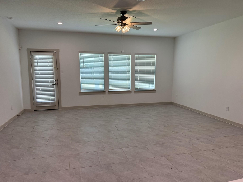 28934 Lupo River Court - Photo 6