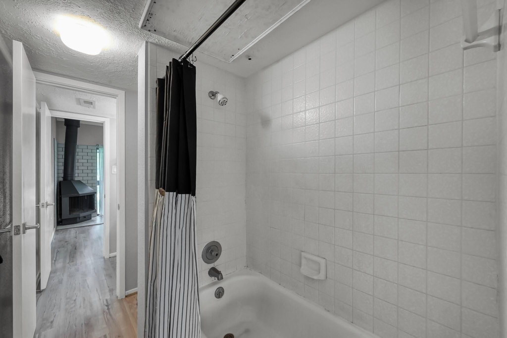 12900 Walden Road - Photo 9