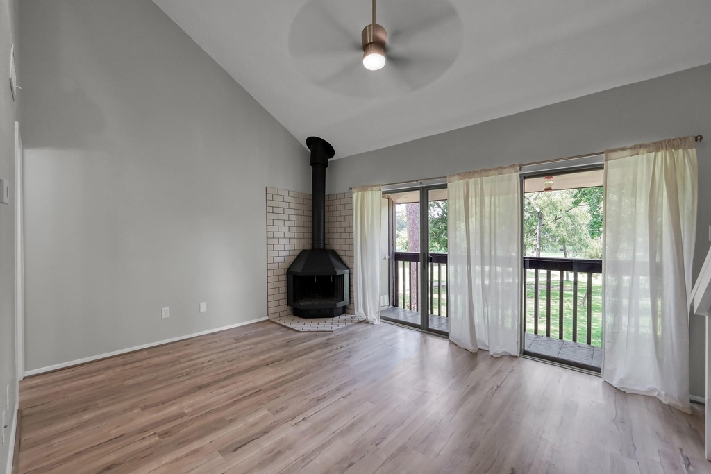 12900 Walden Road - Photo 11