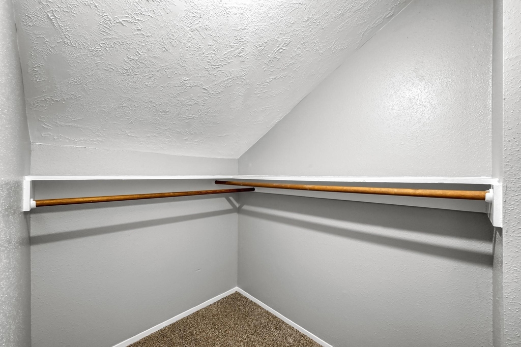 12900 Walden Road - Photo 15
