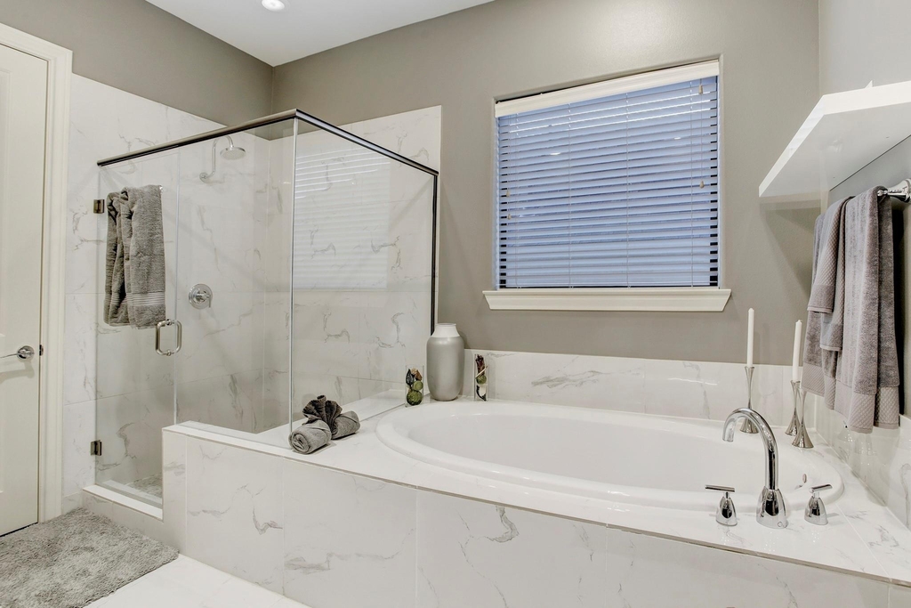 5506 Darling Street - Photo 13