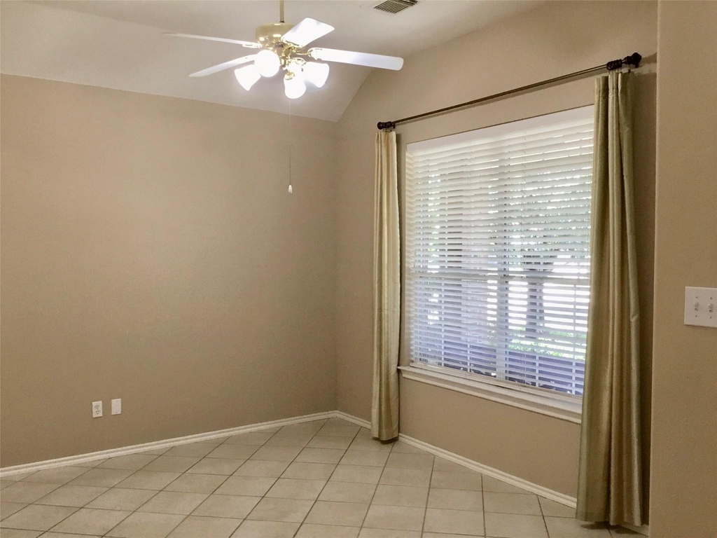 14 Heron Hollow Court - Photo 9