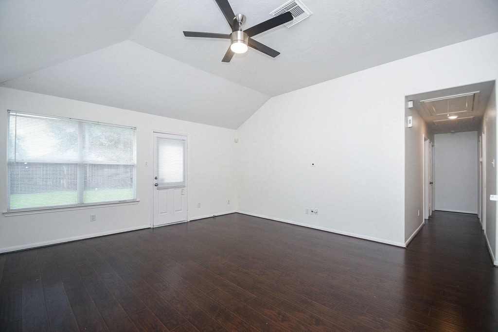 13911 Sorrel Grove Court - Photo 3
